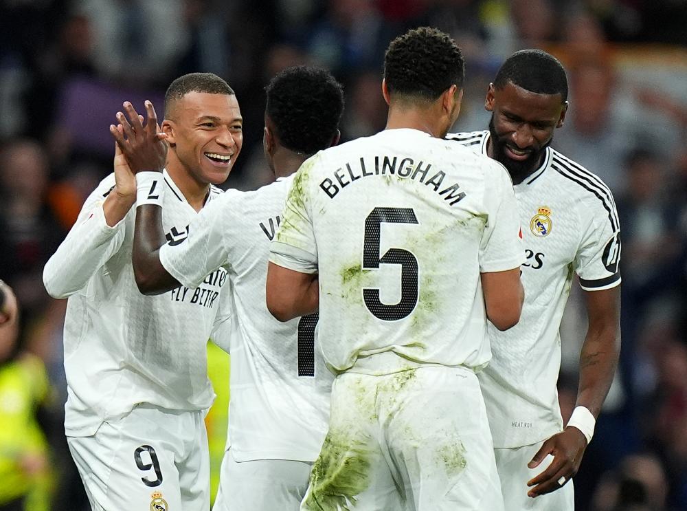 12强赛中 12强赛中